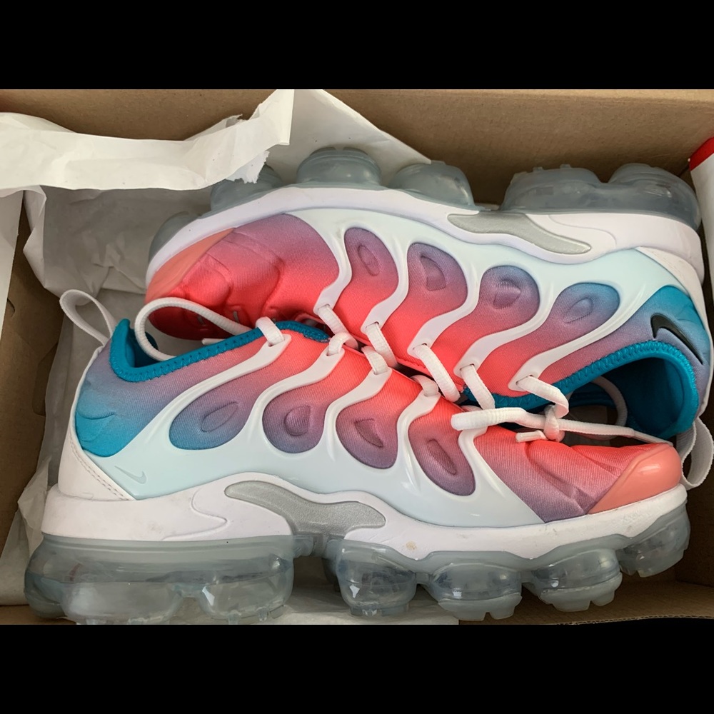 WMNS airmax plus